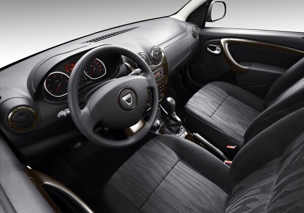 рено дастер фото салона